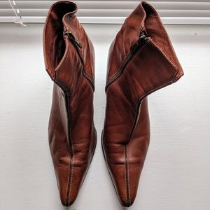 Heeled Ankle Leather Boots